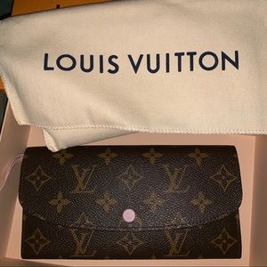 Louis Vuitton EMILIE Wallet